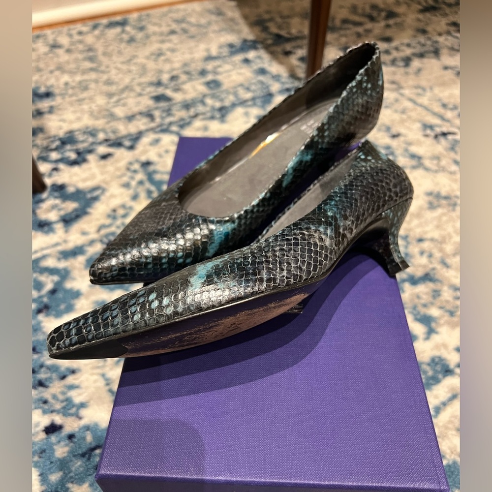 Beautiful Sea Painted Python Color, Stuart Weitzm… - image 4